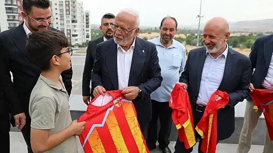 Başkan Çolakbayrakdar Elitaş'ı Kocasinan Akademi'de ağırladı