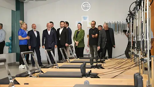 Başkan Çolakbayrakdar Elitaş'ı Kocasinan Akademi'de ağırladı