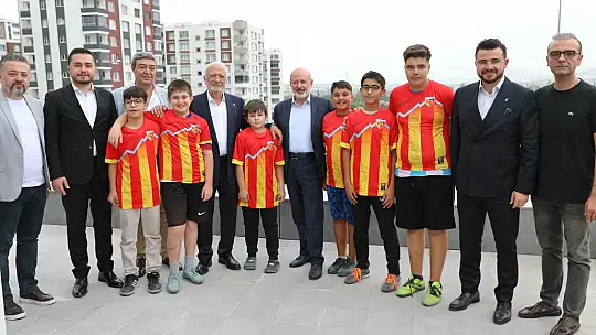 Başkan Çolakbayrakdar Elitaş'ı Kocasinan Akademi'de ağırladı