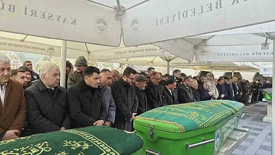 Başkan Çolakbayrakdar'ın babası toprağa verildi