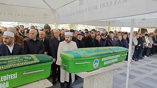 Başkan Çolakbayrakdar'ın babası toprağa verildi