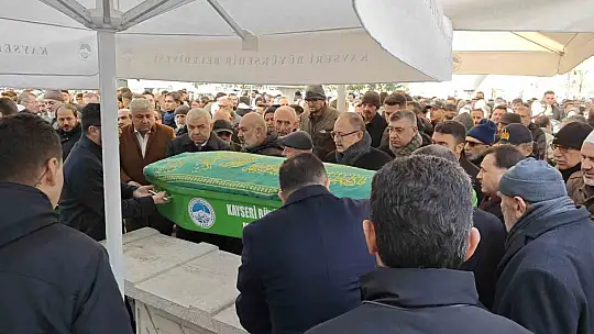 Başkan Çolakbayrakdar'ın babası toprağa verildi