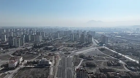 Başkan Çolakbayrakdar Kocasinan'daki kentsel dönüşümün öncesi ve sonrasını paylaştı
