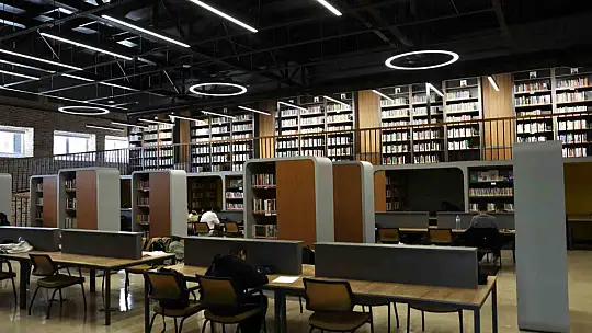 Başkan Çolakbayrakdar, sınava girecek öğrencilere başarılar diledi
