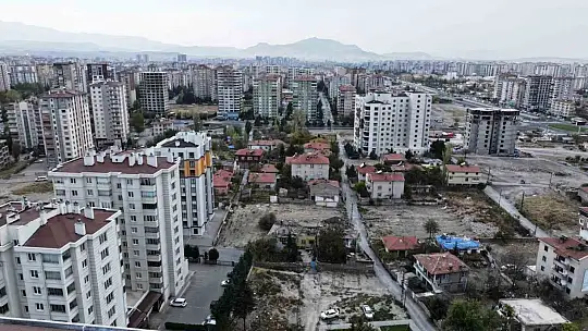 Başkan Çolakbayrakdar Uğurevler'de: 'Geleceğin modern mahallesini inşa ediyoruz'