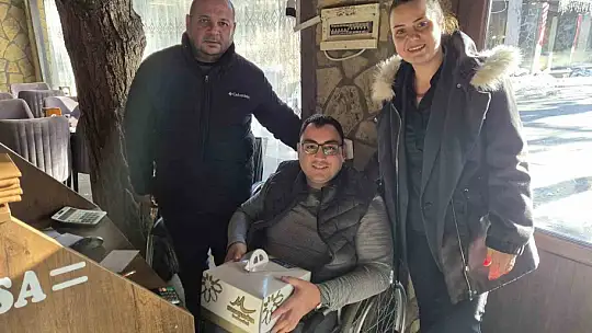 Başkan Metin'den Engelliler Günü'nde unutulmaz jest