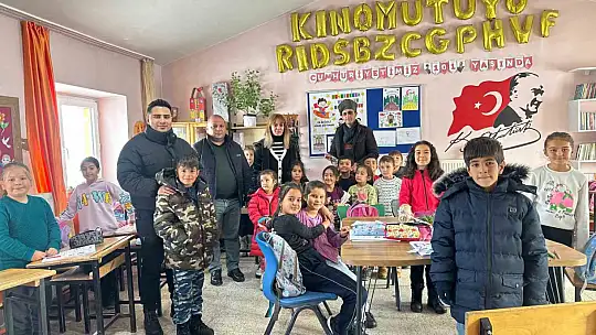 Başkan Metin'den öğretmenlere jest