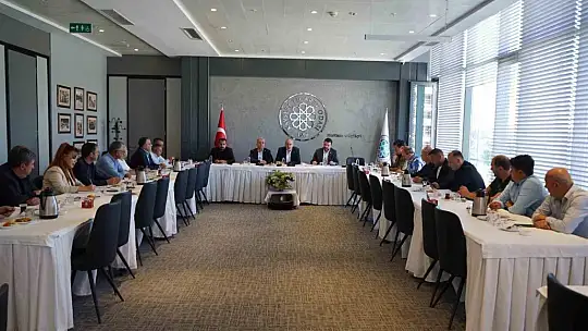 Başkan Okandan İnşaat Sektörü İstişare Toplantısı'na katıldı