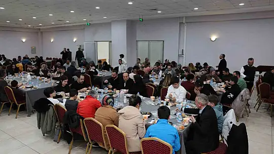 Başkan Özdoğan: 'Hizmet ve eser siyasetini birlikte yapıyoruz'