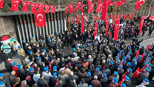 Başkan Özdoğan: 'Şehitlerimizin emanetine son nefesimize kadar sahip çıkacağız'