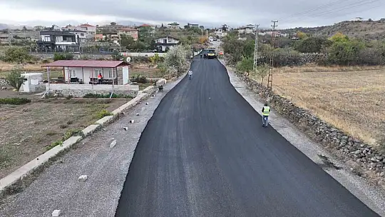 Başkan Özdoğan: 'Yol çalışmalarımızı titizlikle sürdürüyoruz'