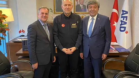 Başkan Özdoğan Ankara'da: 'Hacılar için durmadan çalışıyoruz'