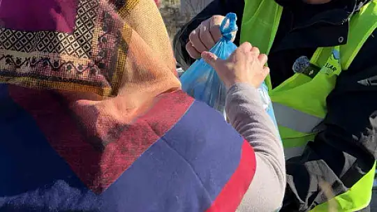 Başkan Özdoğan'dan Hacılar'da Ramazan dayanışması