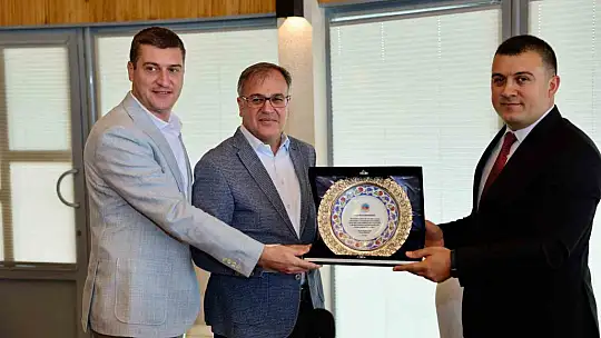 Başkan Özdoğan'dan Kaymakam Dertlioğlu'na veda ve teşekkür