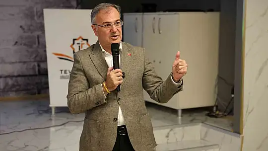 Başkan Özdoğan, gençlerle Kariyer Günleri'nde buluştu