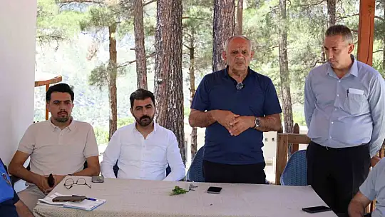 Başkan Öztürk Burhaniye, Balcıçakırı, Çavdaruşağı ve Çubukharmanı mahallelerinde vatandaşlarla buluştu