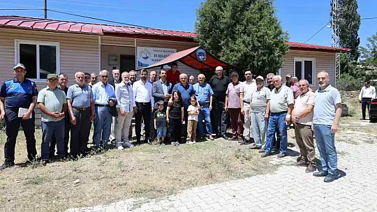 Başkan Öztürk Burhaniye, Balcıçakırı, Çavdaruşağı ve Çubukharmanı mahallelerinde vatandaşlarla buluştu