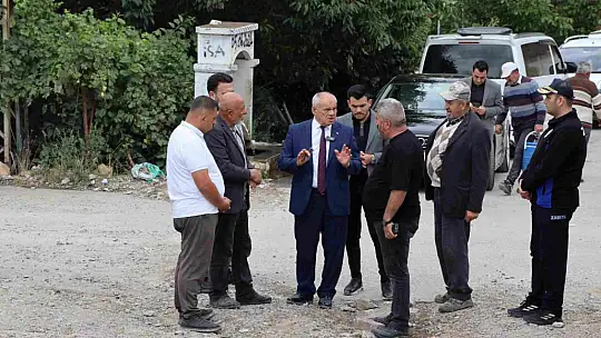 Başkan Öztürk, Derebağ Mahallesi'nde incelemelerde bulundu