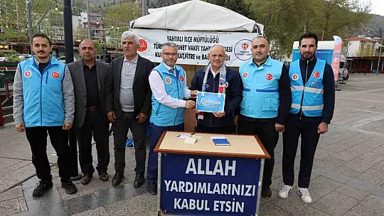 Başkan Öztürk'ten Türkiye Diyanet Vakfı'na vekaletle kurban bağışı