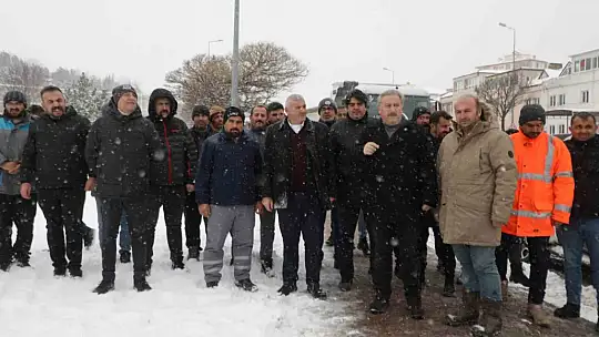 Başkan Palancıoğlu: 'Karla mücadelede yoğun çalışmalarımız kesintisiz devam ediyor'