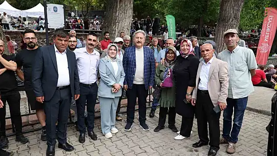 Başkan Palancıoğlu Ağırnas Pilav Şenliği'nde vatandaşlarla ve muhtarlarla bir araya geldi