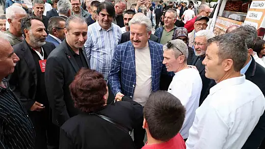 Başkan Palancıoğlu Ağırnas Pilav Şenliği'nde vatandaşlarla ve muhtarlarla bir araya geldi