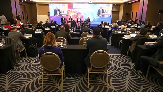 Başkan Palancıoğlu, Avrupa Birliği Toplantısı'nda Türkiye'nin haklarını savundu