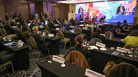 Başkan Palancıoğlu, Avrupa Birliği Toplantısı'nda Türkiye'nin haklarını savundu