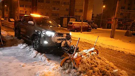 Başkan Palancıoğlu ekiplerle sahada