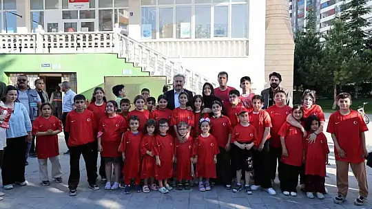 Başkan Palancıoğlu'ndan Bahçelievler mahallesine sosyal tesis ve kütüphane müjdesi