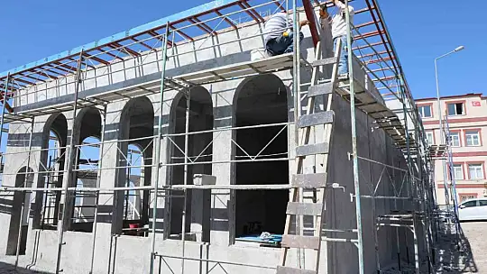 Başkan Palancıoğlu'ndan yapımı devam eden Hayrat Camii'nde inceleme