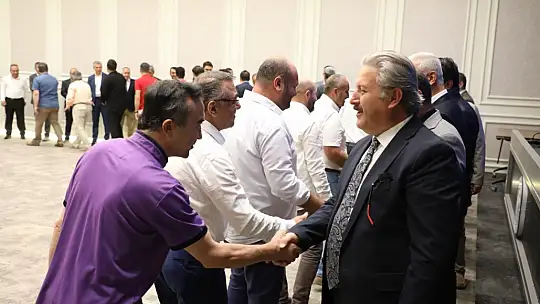 Başkan Palancıoğlu personel ile bayramlaştı