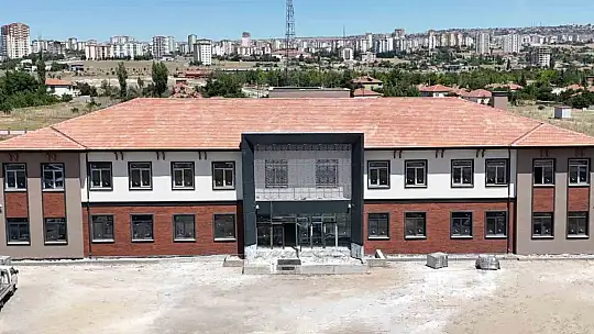 Başkan Palancıoğlu, Yıldırım Beyazıt Mahallesi'ndeki okul çalışmalarını inceledi