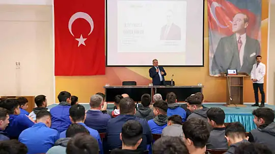Başkan Yalçın: 'Geleceğimizin teminatı altın bilezikli gençlerimiz'