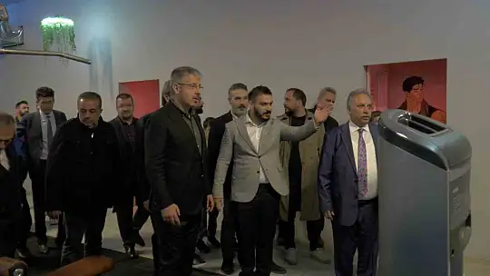 Başkan Yalçın: 'Şehirlerin yaşanan mekanlar olma şartlarından biri de sosyal, kültürel ve spor mekanlarına sahip olmasıdır'