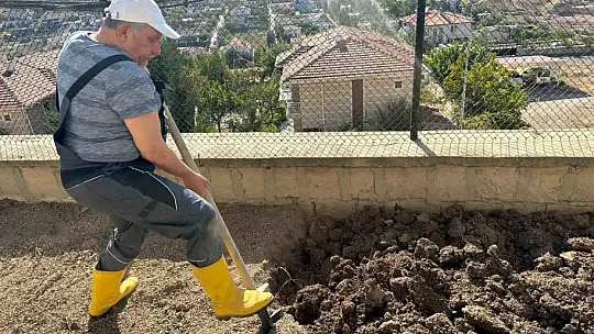 Başkan Yalçın'dan bahçe bozumu