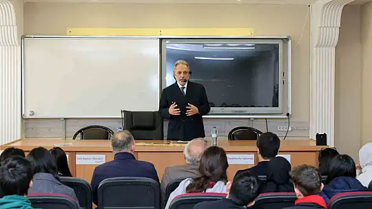 Başkan Yalçın gençlerle buluştu