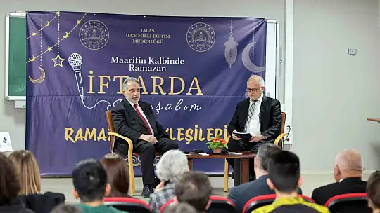 Başkan Yalçın gençlerle Ramazan söyleşisinde