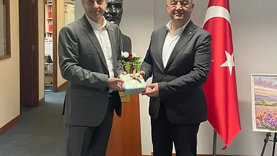Başkanı Büyüksimitci Singapur'da Düzenlenen CACCI Konferansına Katıldı