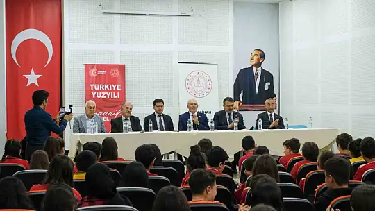 Başkanlar anlattı, öğrenciler dinledi