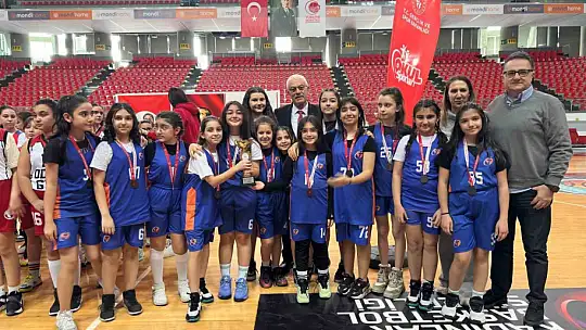 Basketbol Küçük Kızlar İl Birinciliği sona erdi