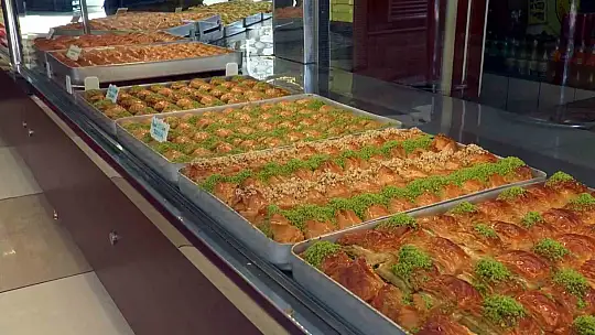 Bayramda 'merdiven altı' tatlıya dikkat