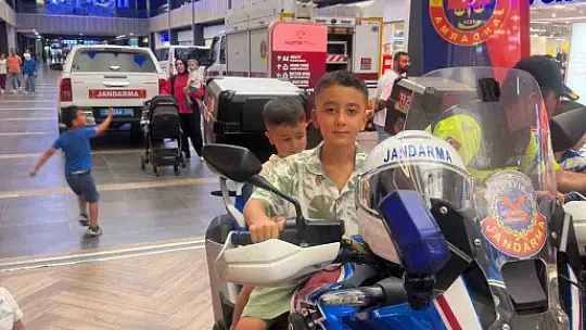 Bayramlar KUMSMALL'da bir başka