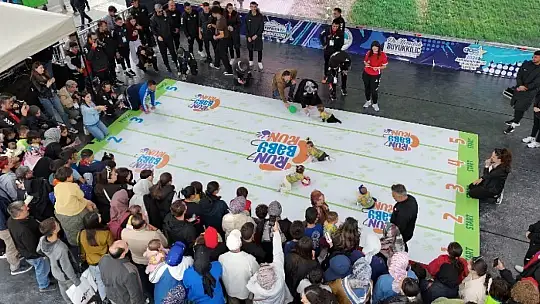 Bebekler ve çocuklar Uluslararası Kayseri Yarı Maratonu'na renk kattı