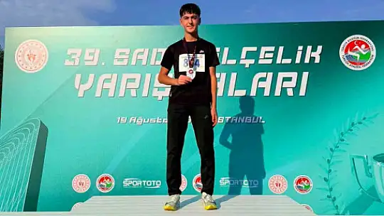 Berat İşler'den İstanbul'da çifte başarı