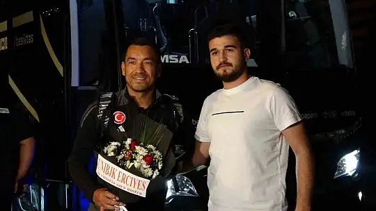 Beşiktaş kafilesi Kayseri'de
