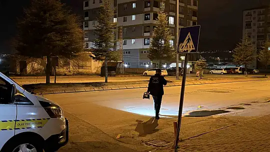 Bıçaklı kavgada ağabey-kardeş yaralandı: 2 yaralı