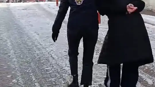 Birlikte oldukları iş adamlarının görüntülerini kaydederek şantaj yapan çete çökertildi