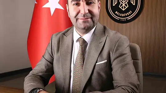 Bisikletten düşerek hayatını kaybeden özel kalem müdürü toprağa verildi