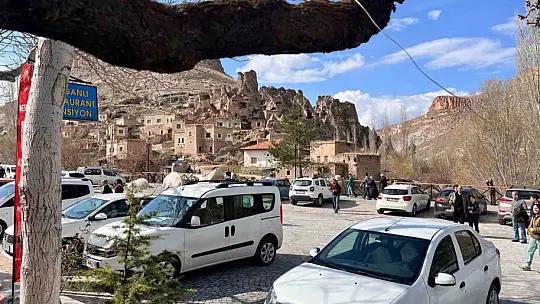 Bu mahalle nüfusunun 675 katı turist ağırladı